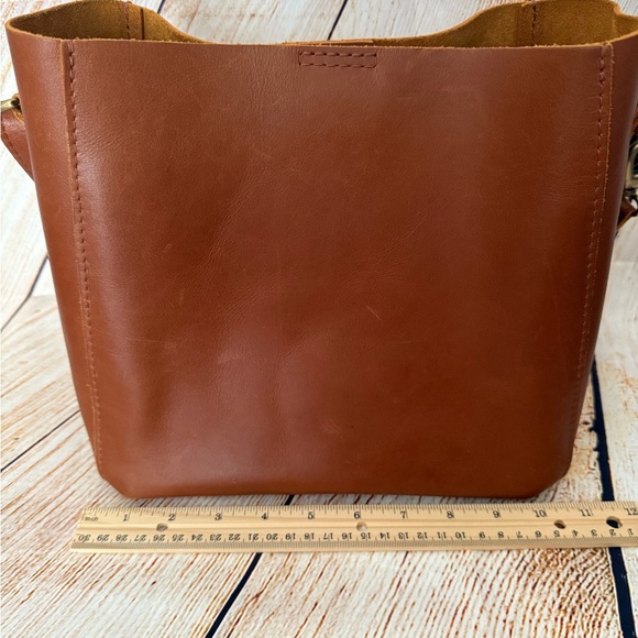 Portland Leather Goods Butterfly Bag - Picture 9 of 11